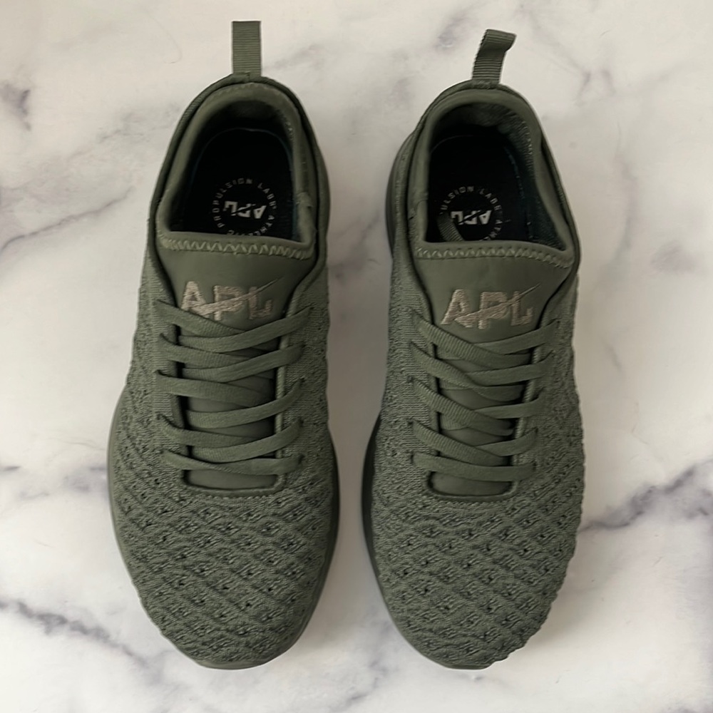 APL Techloom phantom size 36.5